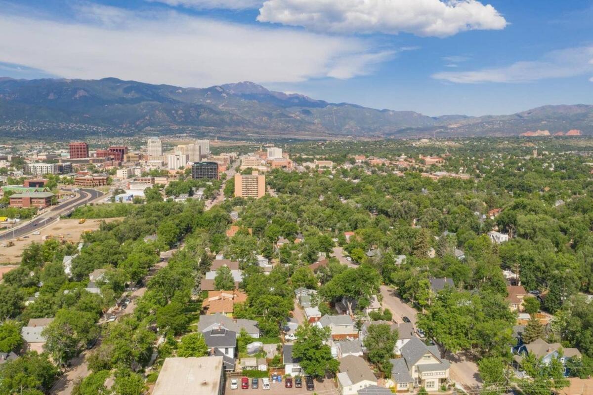 3Br Downtown - New Hot Tub - Olympic Training Center Villa Colorado Springs Exterior photo