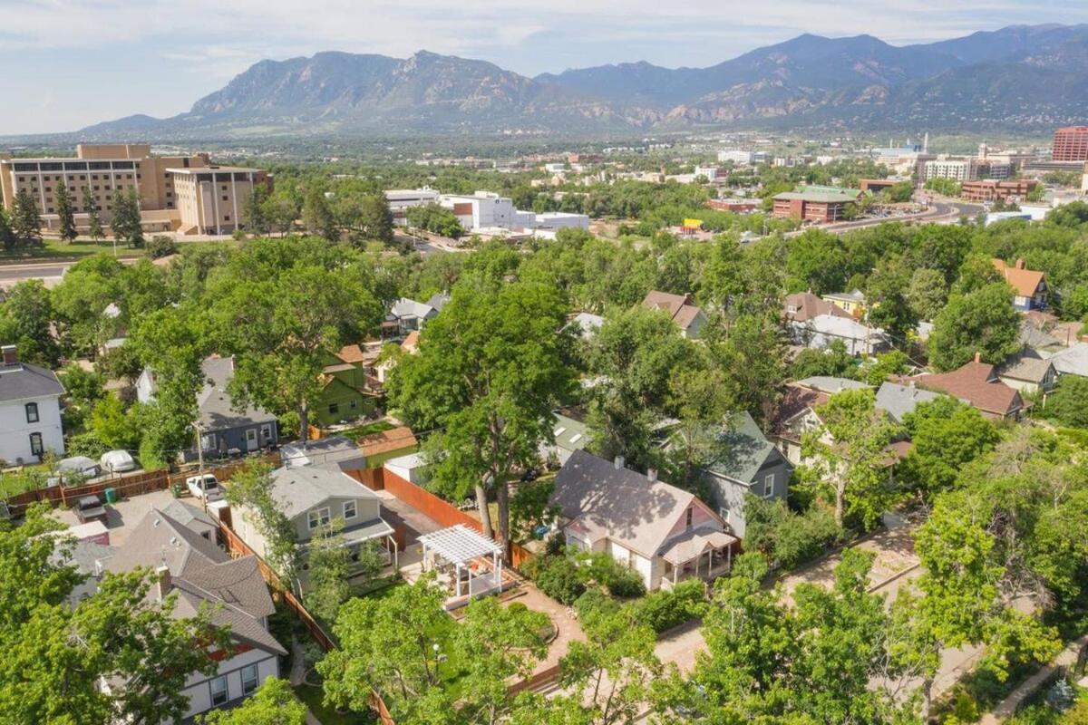 3Br Downtown - New Hot Tub - Olympic Training Center Villa Colorado Springs Exterior photo